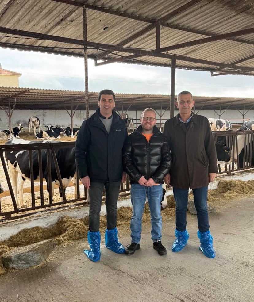 CELAL ERİŞ ÇİFTLİĞİ İŞLETMESİNİ ZİYARET