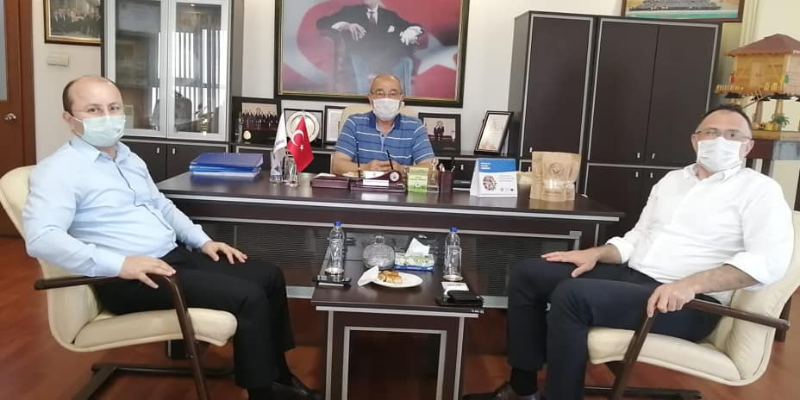 Bafra Vakıfbank şube müdürü başkan kibaroğlunu ziyaret etti